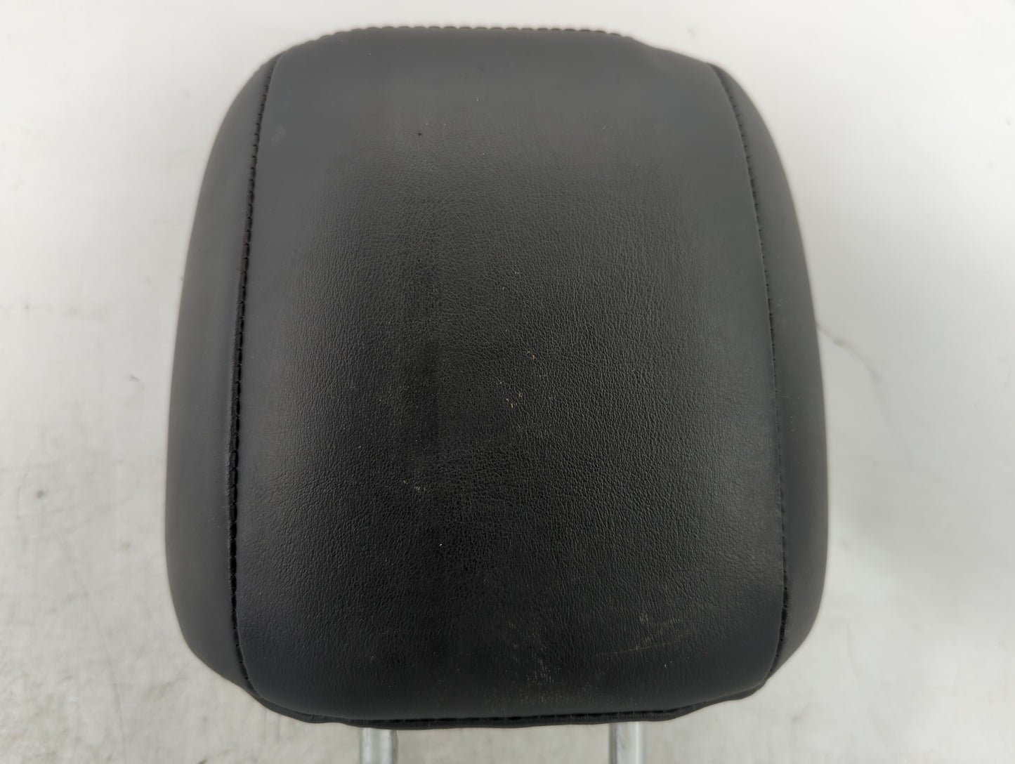 2016-2018 Infiniti Qx60 Headrest Head Rest Rear Seat Fits Fits 2016 2017 2018 OEM Used Auto Parts - Oemusedautoparts1.com
