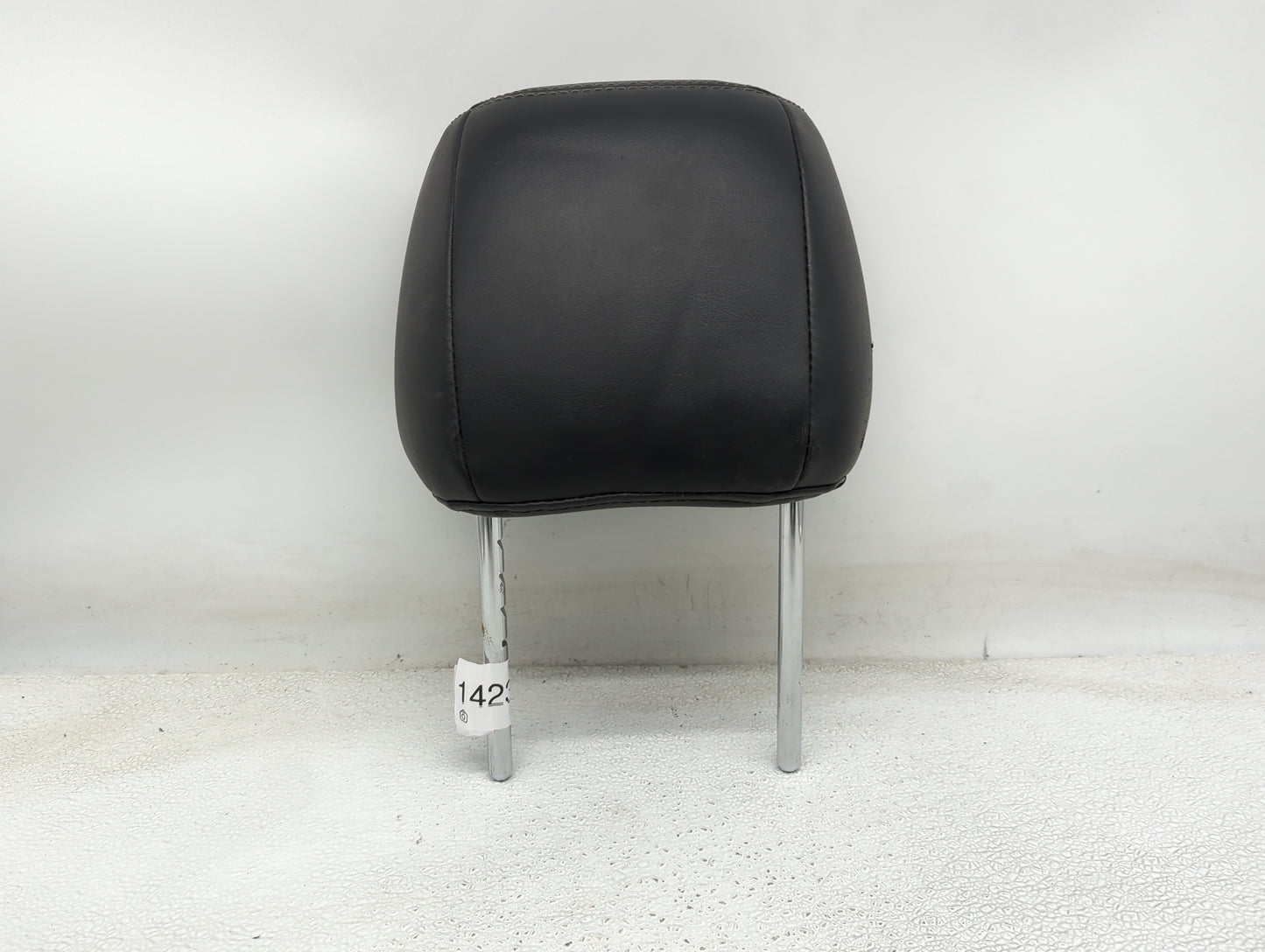 2016-2018 Infiniti Qx60 Headrest Head Rest Front Driver Seat Black - Oemusedautoparts1.com