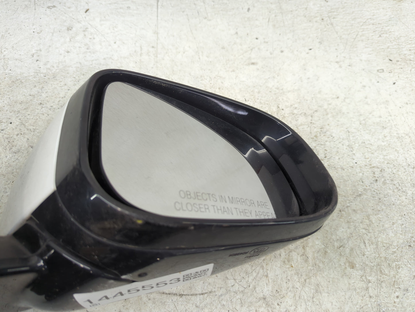 2017-2019 Jaguar Xe Passenger Side View Mirror - Right Door Mirror OEM Used - Oemusedautoparts1.com