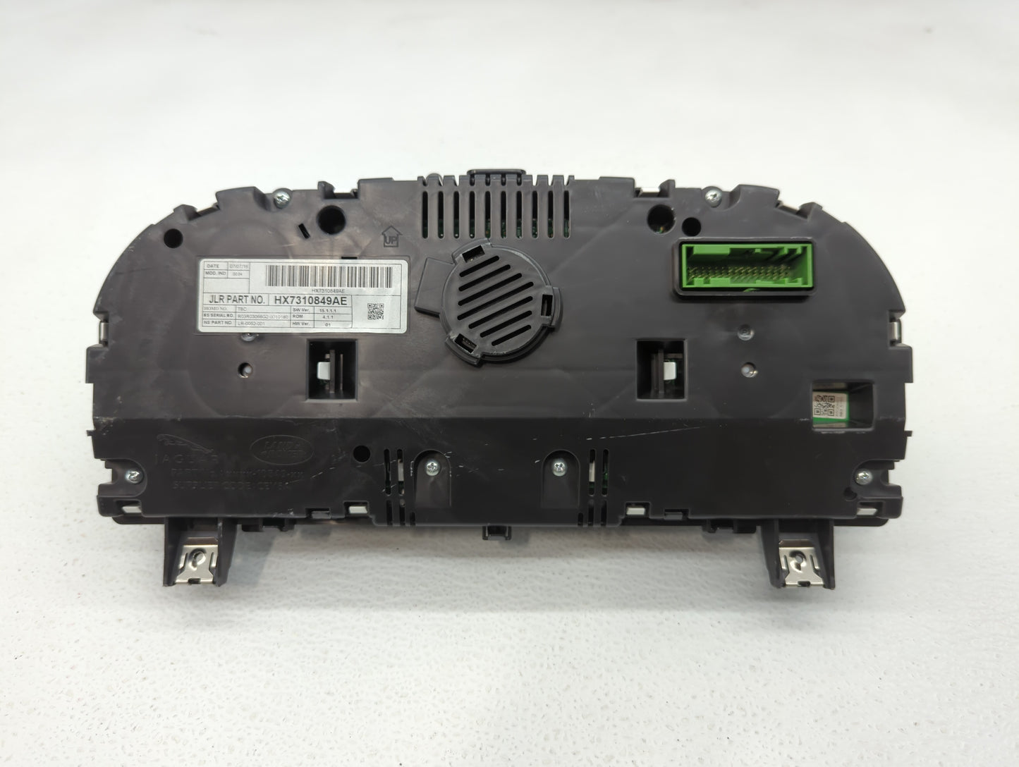 2018-2019 Jaguar Xe Instrument Cluster Speedometer Gauges P/N:7310849AE Fits Fits 2018 2019 OEM Used Auto Parts - Oemusedaut