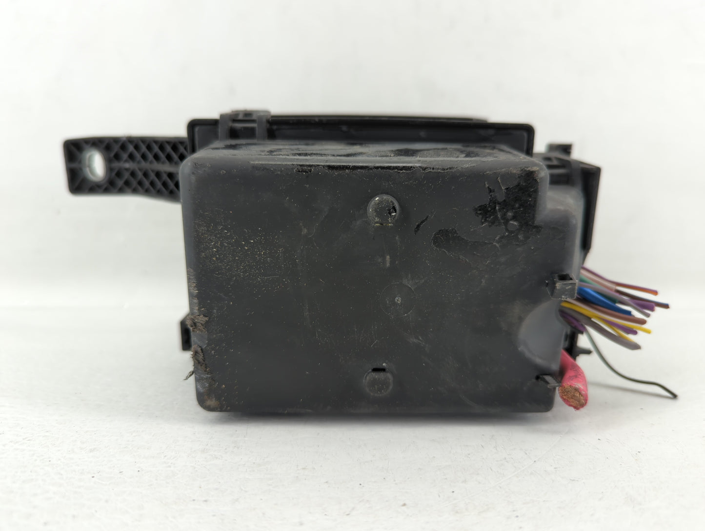 2017-2019 Jaguar Xe Fusebox Fuse Box Panel Relay Module P/N:GX73-14A076-DA Fits Fits 2017 2018 2019 OEM Used Auto Parts - Oe
