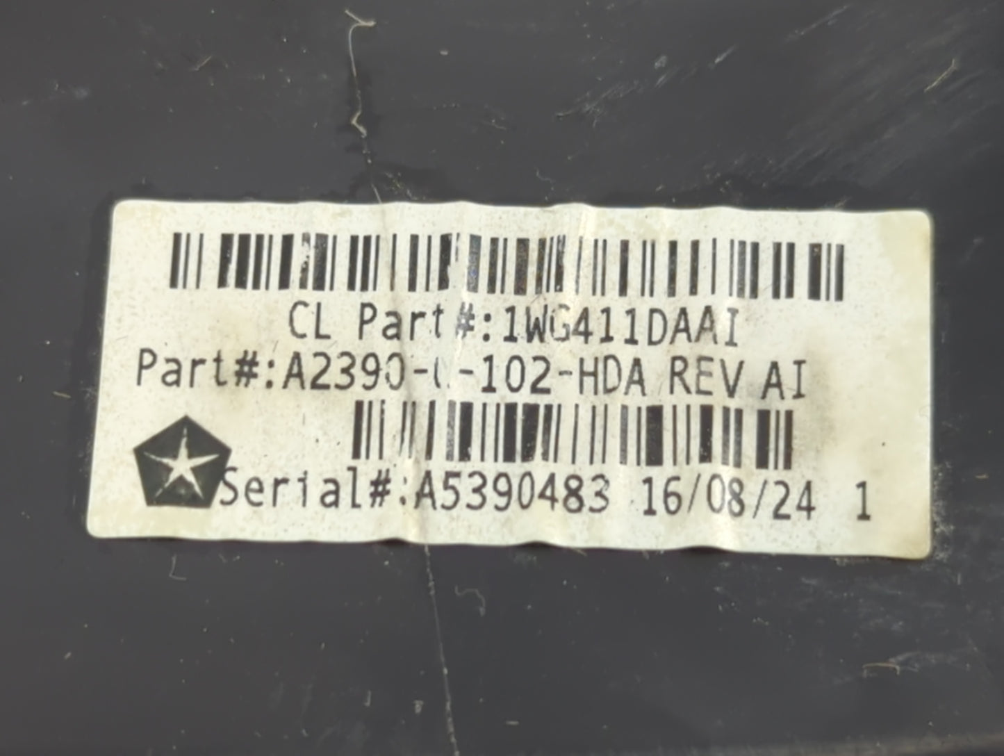2017 Jeep Cherokee Overhead Roof Console - Oemusedautoparts1.com