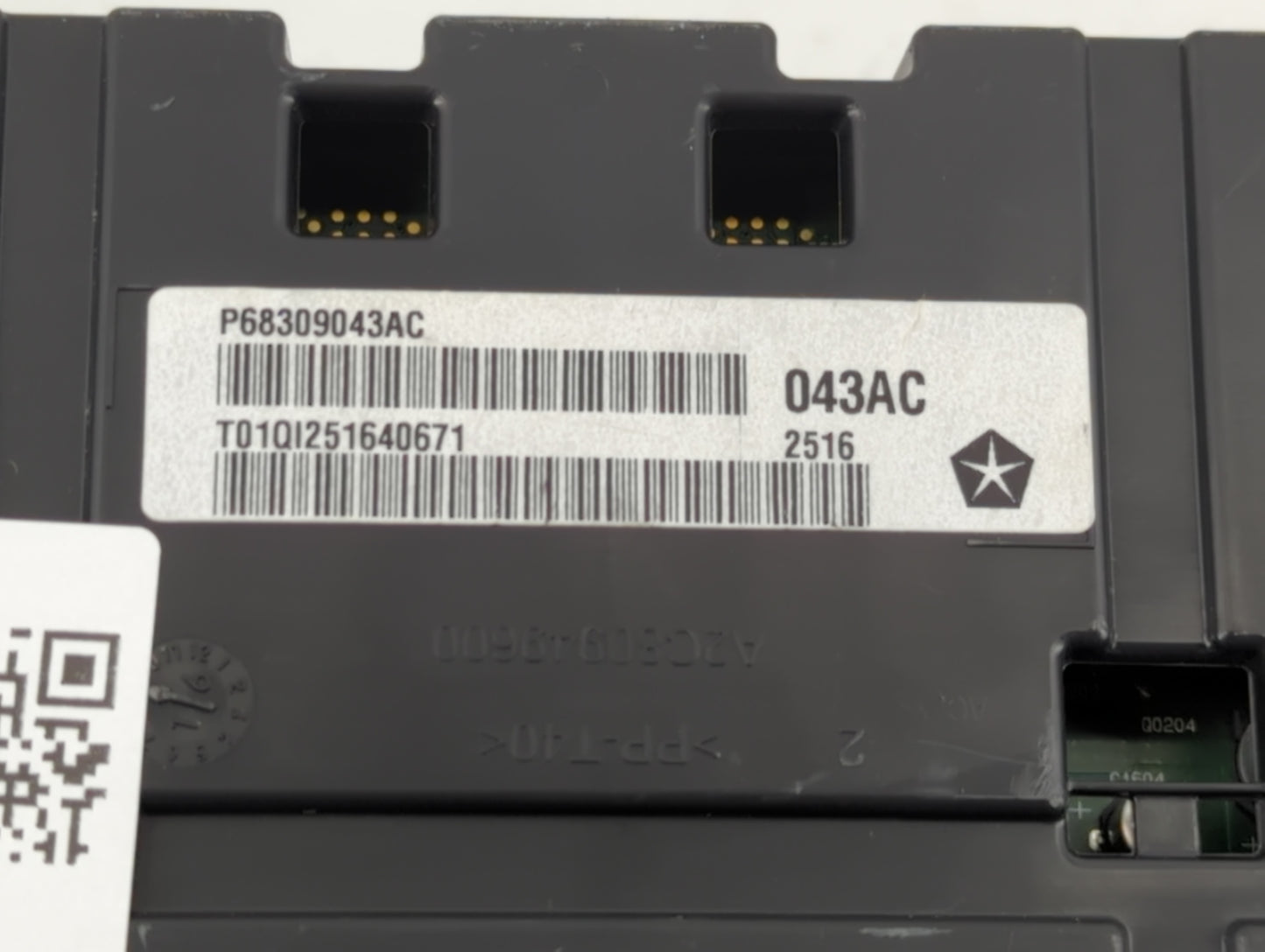 2017-2018 Jeep Cherokee Instrument Cluster Speedometer Gauges P/N:P68309043AC Fits Fits 2017 2018 OEM Used Auto Parts - Oemu