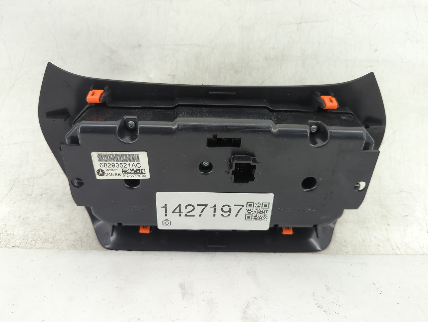 2015-2018 Jeep Cherokee Climate Control Module Temperature AC/Heater Replacement P/N:68293521AC Fits Fits 2015 2016 2017 201