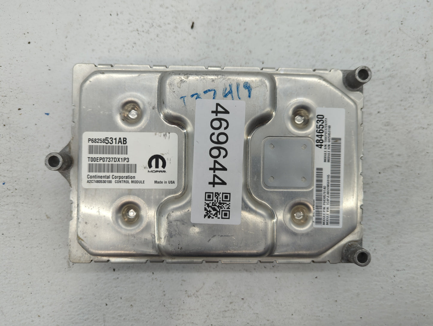 2016-2017 Jeep Cherokee PCM Engine Control Computer ECU ECM PCU OEM P/N:P68258531AB P68250527AG, P68258531AA Fits Fits 2016