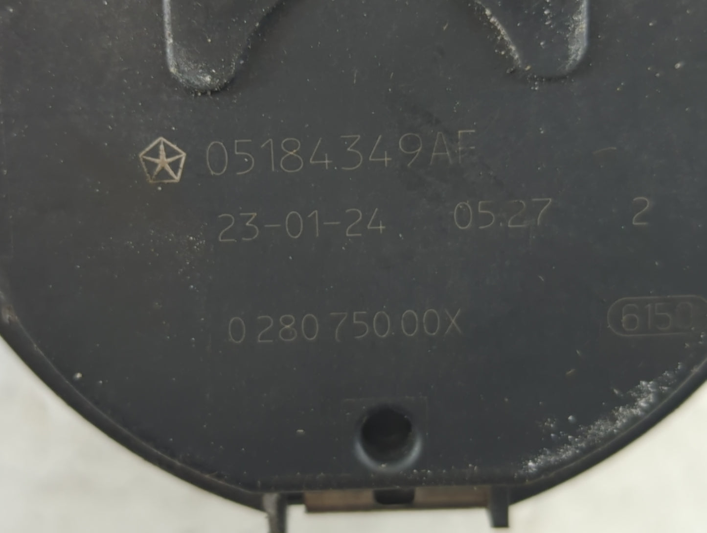 2014-2022 Jeep Cherokee Throttle Body P/N:0 280 750 00X 05184349AF Fits OEM Used Auto Parts - Oemusedautoparts1.com