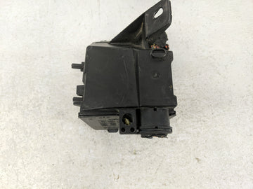 2017 Jeep Compass Fusebox Fuse Box Panel Relay Module P/N:52027004 Fits OEM Used Auto Parts