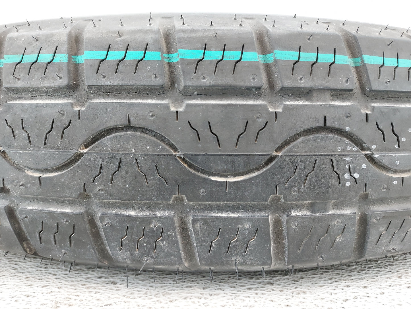 Jeep Compass Spare Donut Tire Wheel Rim Oem 1420767 - Oemusedautoparts1.com
