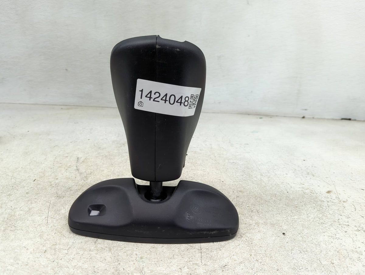 2017-2018 Jeep Compass Interior Rear View Mirror Replacement OEM P/N:5XR33DX9AD Fits Fits 2017 2018 OEM Used Auto Parts - Oe