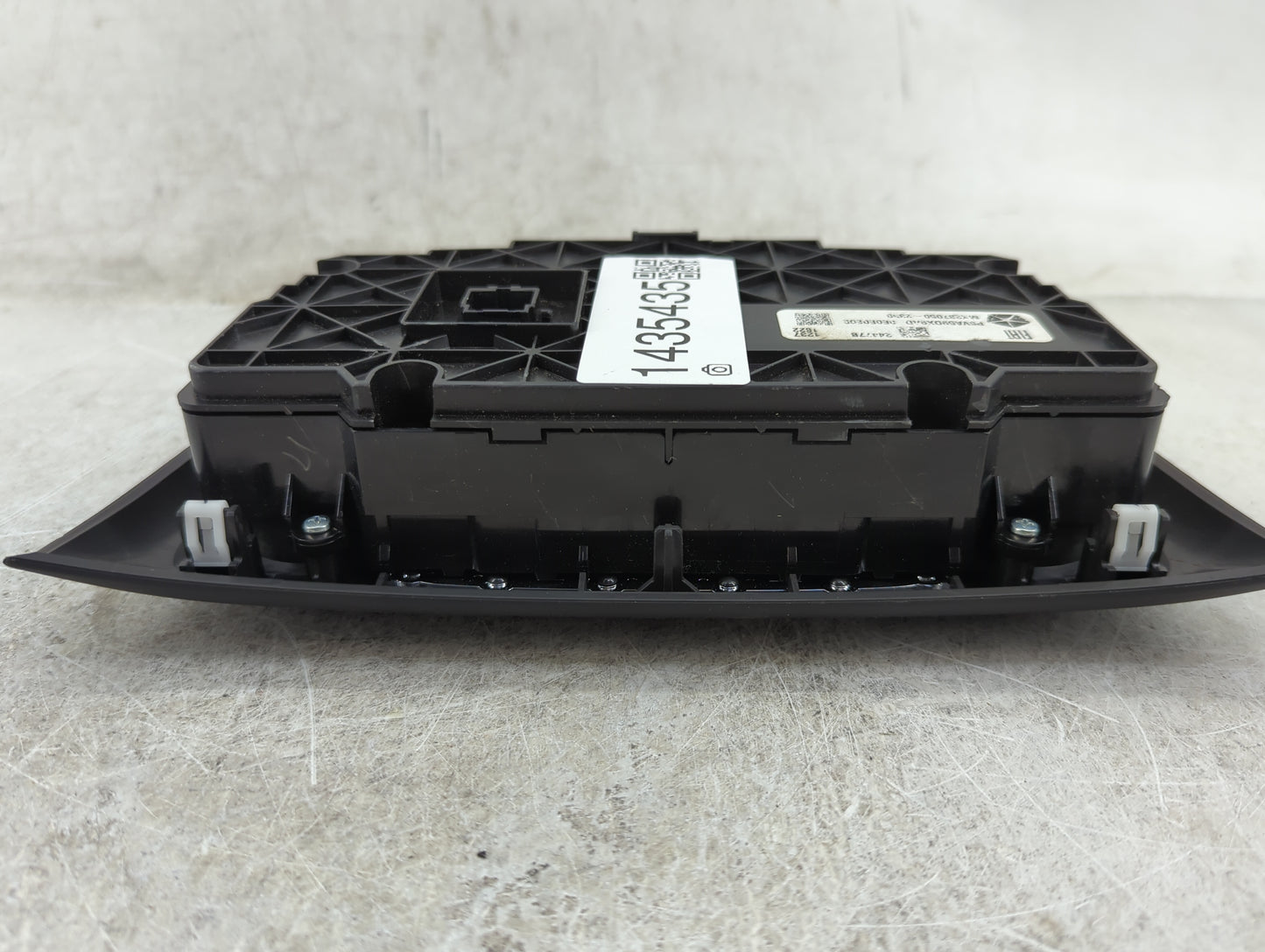 2017 Jeep Compass Climate Control Module Temperature AC/Heater Replacement P/N:P5VA59DX9AD MX237050-2350 Fits OEM Used Auto