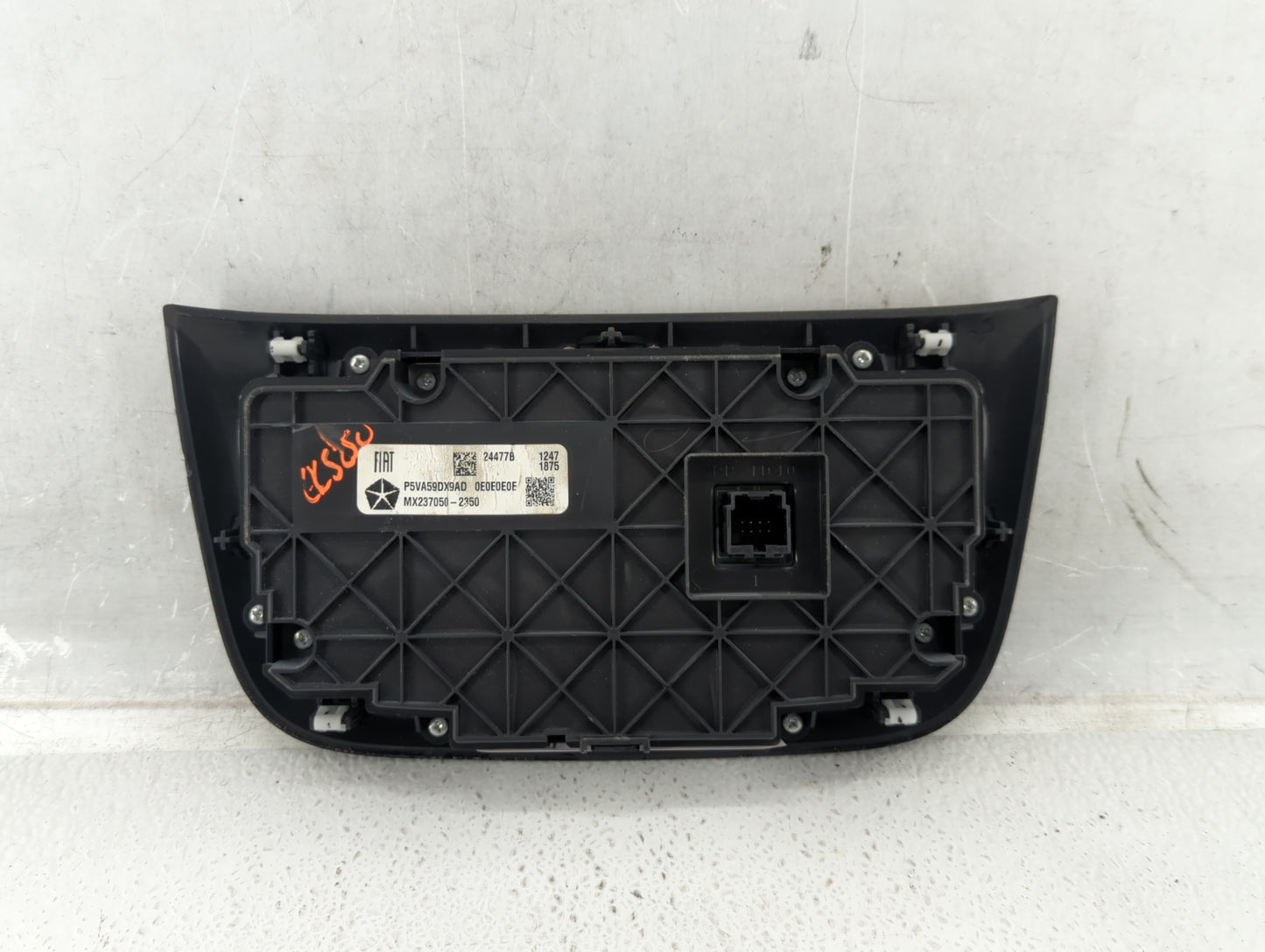 2017 Jeep Compass Climate Control Module Temperature AC/Heater Replacement P/N:MX237050-2350 Fits OEM Used Auto Parts - Oemu