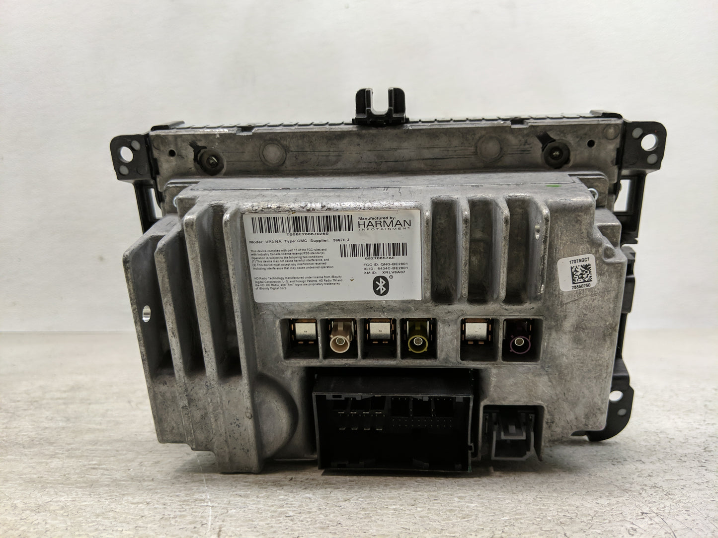 2017 Jeep Grand Cherokee Radio AM FM Cd Player Receiver Replacement Fits OEM Used Auto Parts - Oemusedautoparts1.com