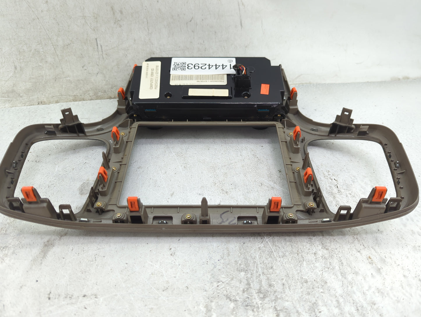 2016-2017 Jeep Grand Cherokee Climate Control Module Temperature AC/Heater Replacement P/N:P68254022AI 63150790 Fits OEM Use