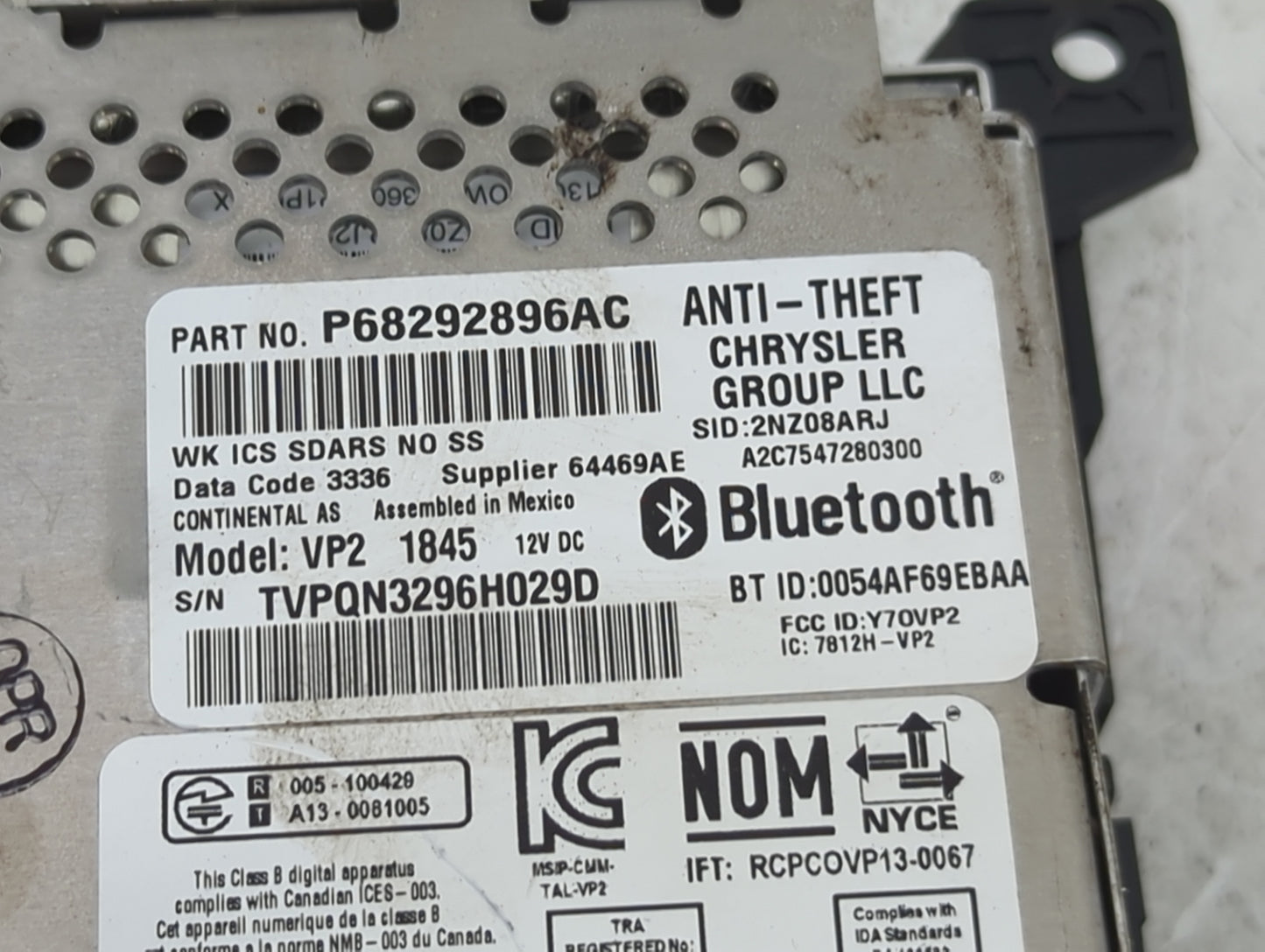 2017 Jeep Grand Cherokee Radio AM FM Cd Player Receiver Replacement P/N:P68292896AC Y70VP2, 7812H-VP2, VP2 Fits OEM Used Aut