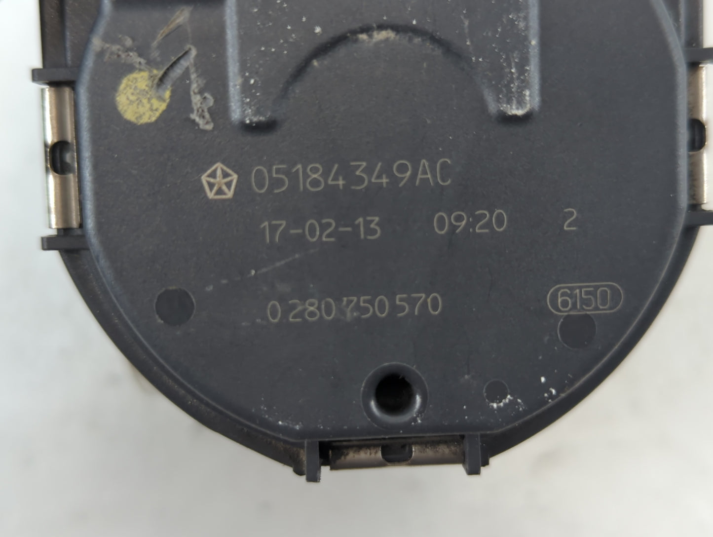 2011-2022 Jeep Grand Cherokee Throttle Body P/N:0 280 750 570 05184349AC Fits OEM Used Auto Parts - Oemusedautoparts1.com