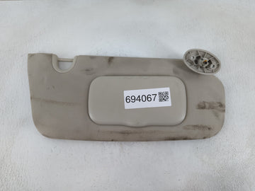 2010-2017 Jeep Patriot Sun Visor Shade Replacement Passenger Right Mirror Fits Fits 2010 2011 2012 2013 2014 2015 2016 2017 OEM Used Auto Parts