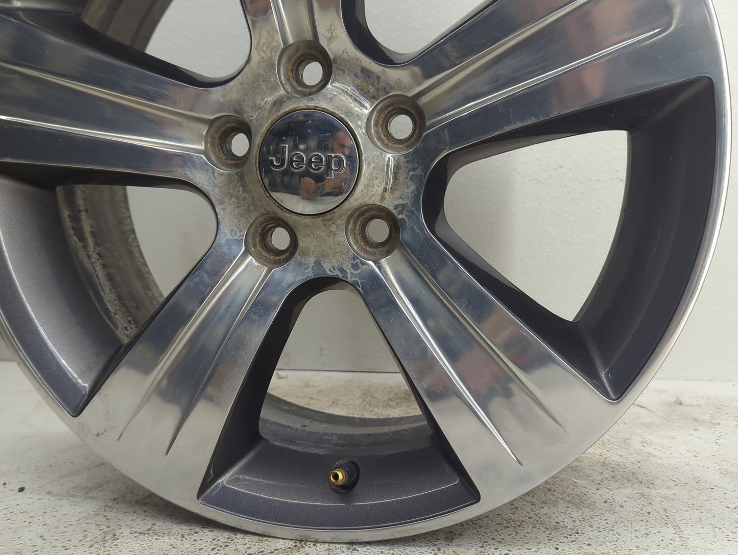 2017-2017 Jeep Patriot Oem Wheel Rim - Oemusedautoparts1.com