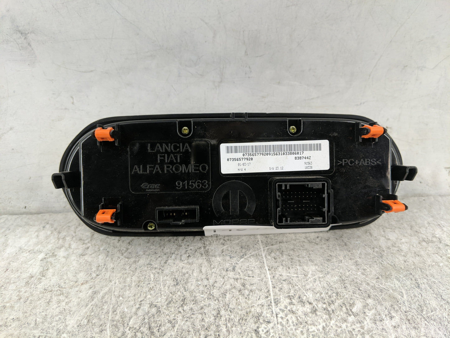 2017 Jeep Renegade Climate Control Module Temperature AC/Heater Replacement P/N:07356577920 838744Z, 91563 Fits OEM Used Aut