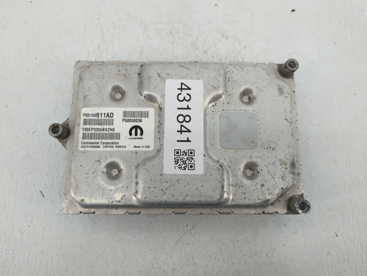 2015-2017 Jeep Renegade PCM Engine Control Computer ECU ECM PCU OEM P/N:P05150911AD P05150911AE Fits Fits 2015 2016 2017 OEM