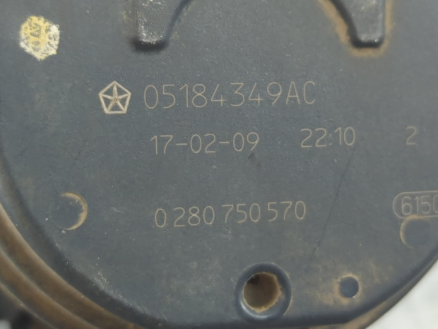 2012-2018 Jeep Wrangler Throttle Body P/N:0 280 750 570 05184349AC Fits OEM Used Auto Parts - Oemusedautoparts1.com