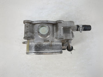 2017-2020 Kia Cadenza Throttle Body P/N:35100-3E100 Fits Fits 2017 2018 2019 2020 2021 2022 OEM Used Auto Parts