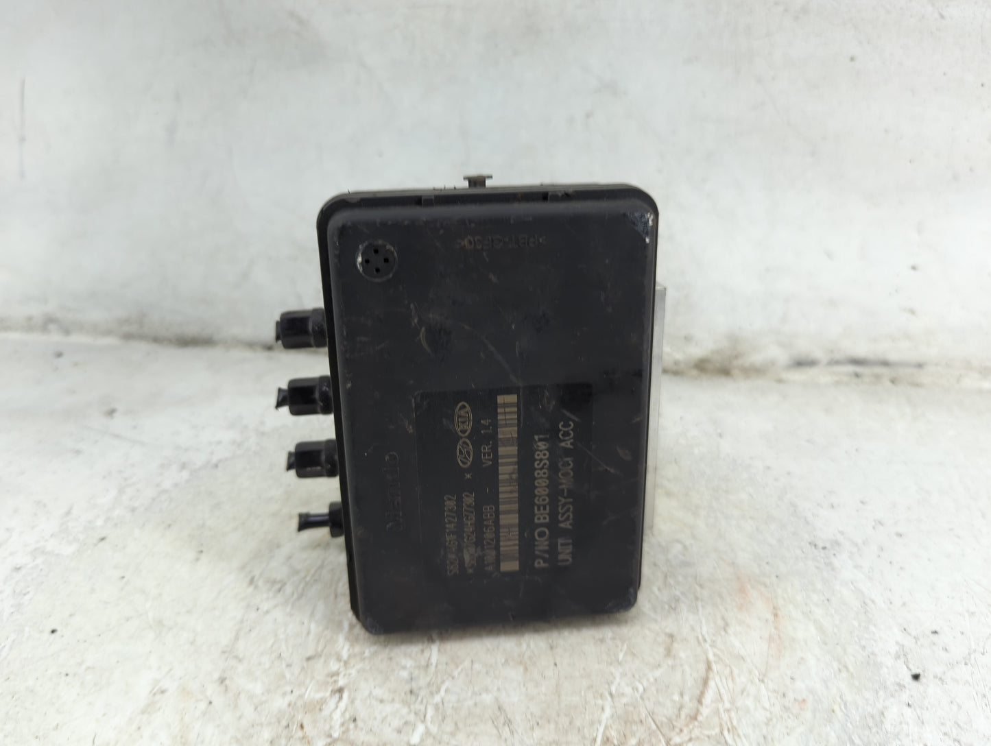 2017-2018 Kia Cadenza ABS Pump Control Module Replacement P/N:58920-F6130 0AGNL0083XA, 0AR7909PA67 Fits Fits 2017 2018 OEM U