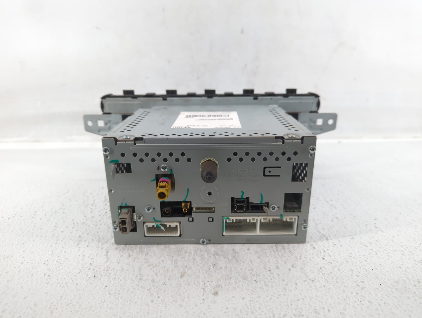 2017-2018 Kia Cadenza Am Fm Cd Player Radio Receiver - Oemusedautoparts1.com