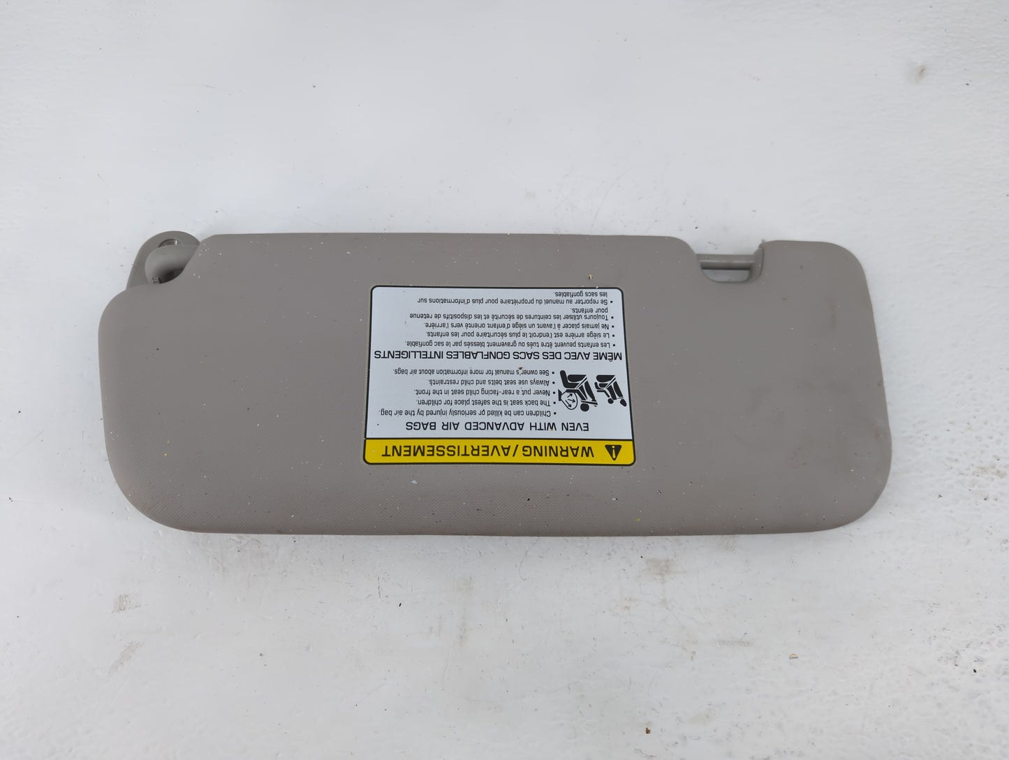 2017-2018 Kia Forte Sun Visor Shade Replacement Passenger Right Mirror Fits Fits 2017 2018 OEM Used Auto Parts - Oemusedauto