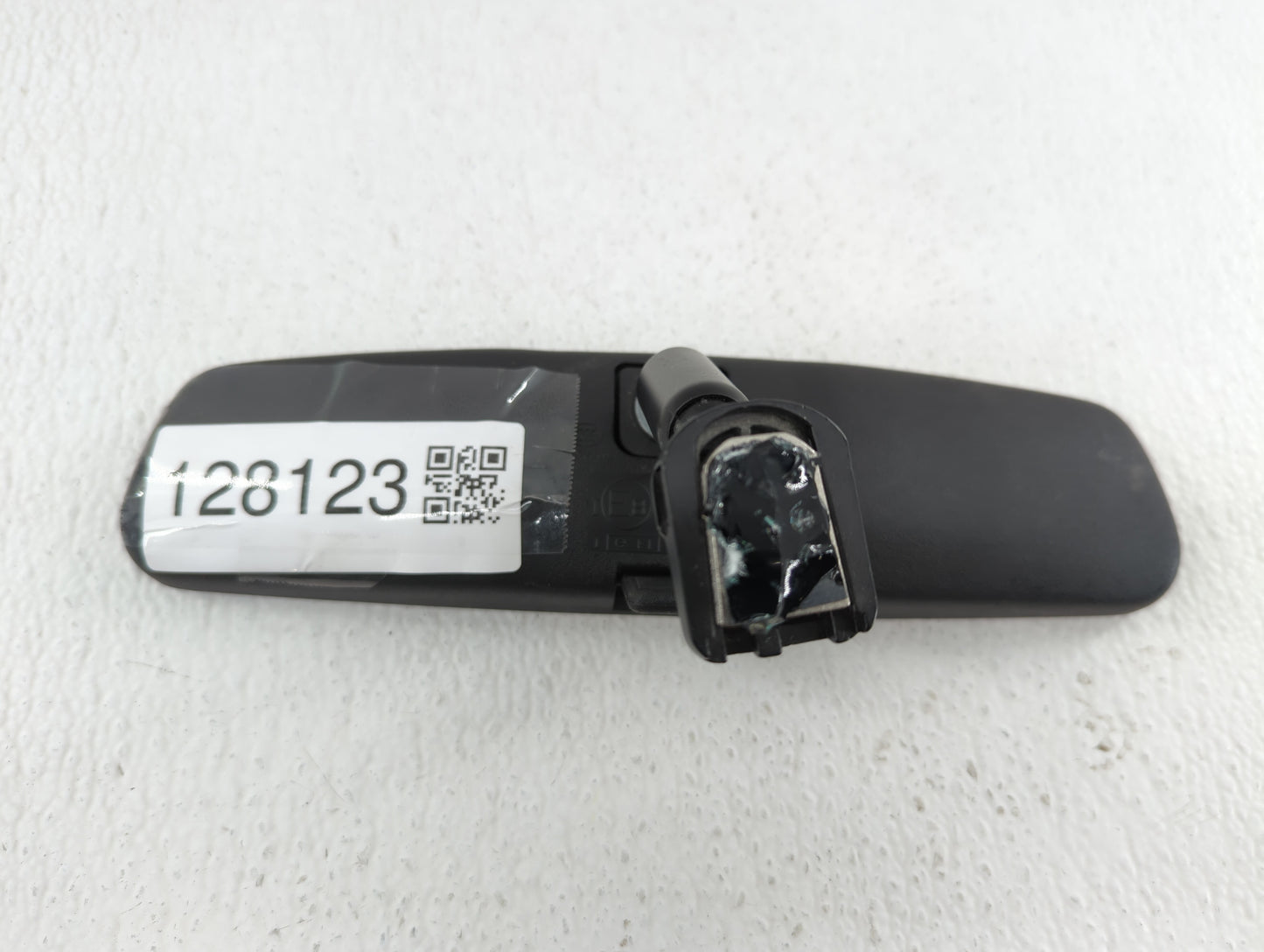 2017-2022 Kia Forte Interior Rear View Mirror Replacement OEM P/N:E8011083 Fits OEM Used Auto Parts - Oemusedautoparts1.com