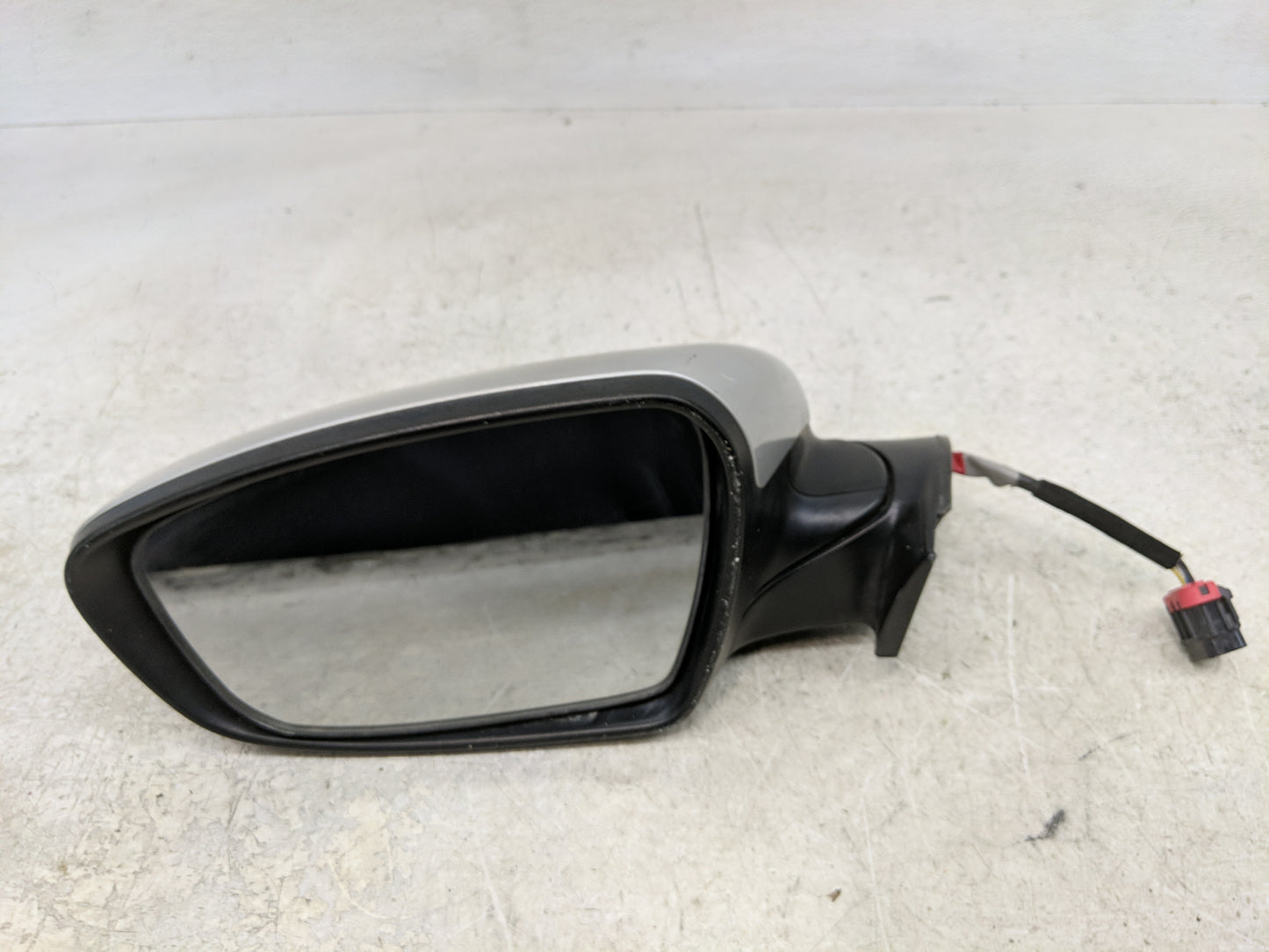 2016-2018 Kia Forte Driver Side View Mirror - Left Door Mirror OEM Used - Oemusedautoparts1.com