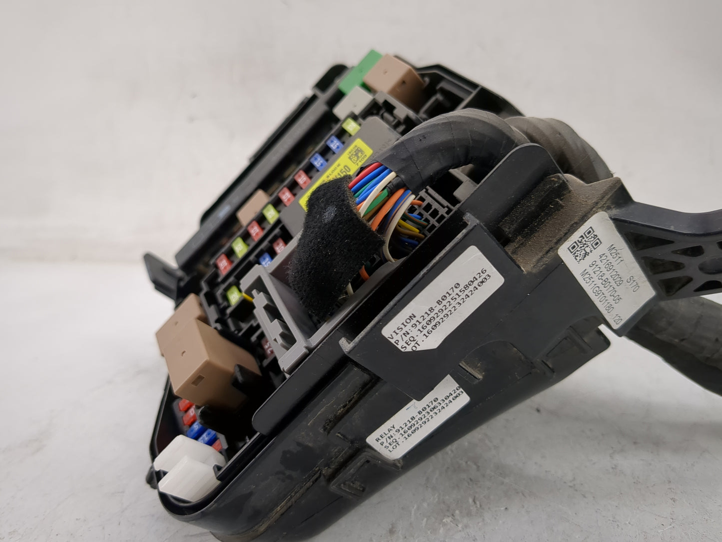 2017-2018 Kia Forte Fusebox Fuse Box Panel Relay Module P/N:91218-B0170 Fits Fits 2017 2018 OEM Used Auto Parts - Oemusedaut