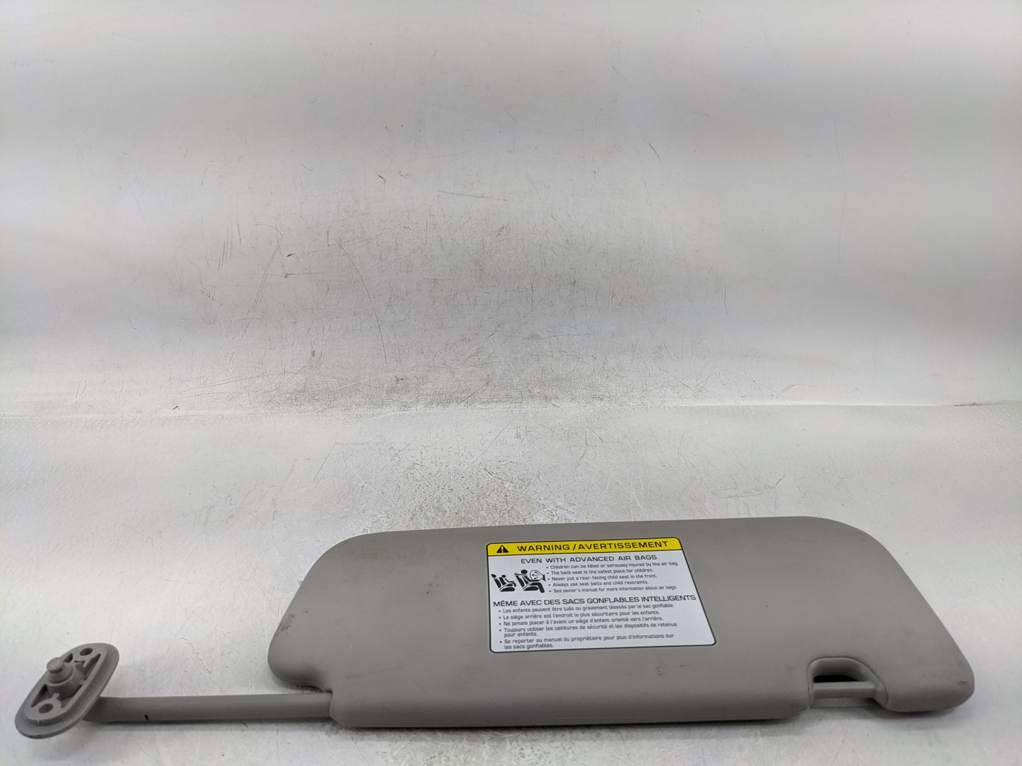 2017-2018 Kia Forte Sun Visor Shade Replacement Driver Left Mirror Fits Fits 2017 2018 OEM Used Auto Parts - Oemusedautopart