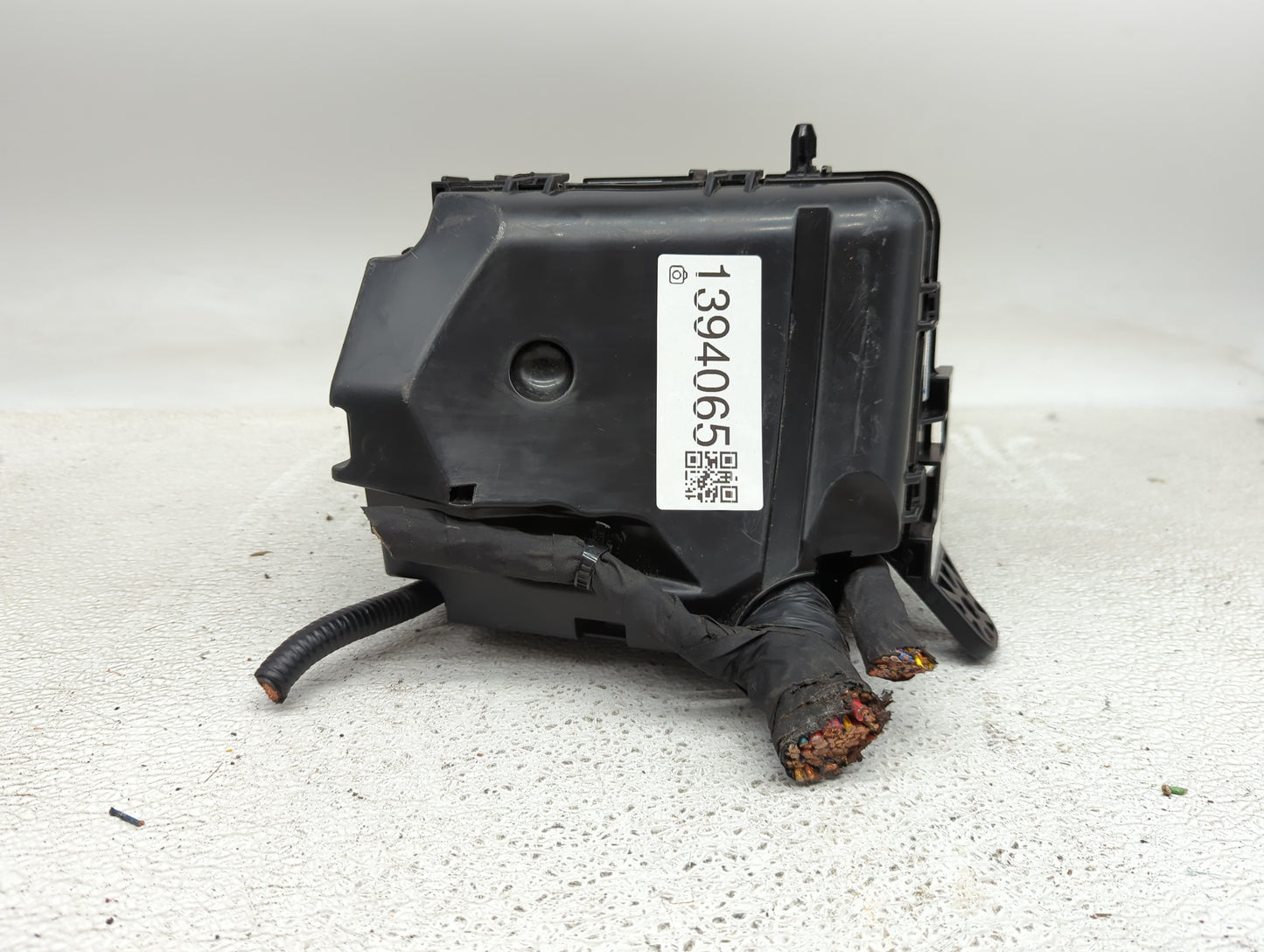 2017-2018 Kia Forte Fusebox Fuse Box Panel Relay Module P/N:91218 B0350 Fits Fits 2017 2018 OEM Used Auto Parts - Oemusedaut