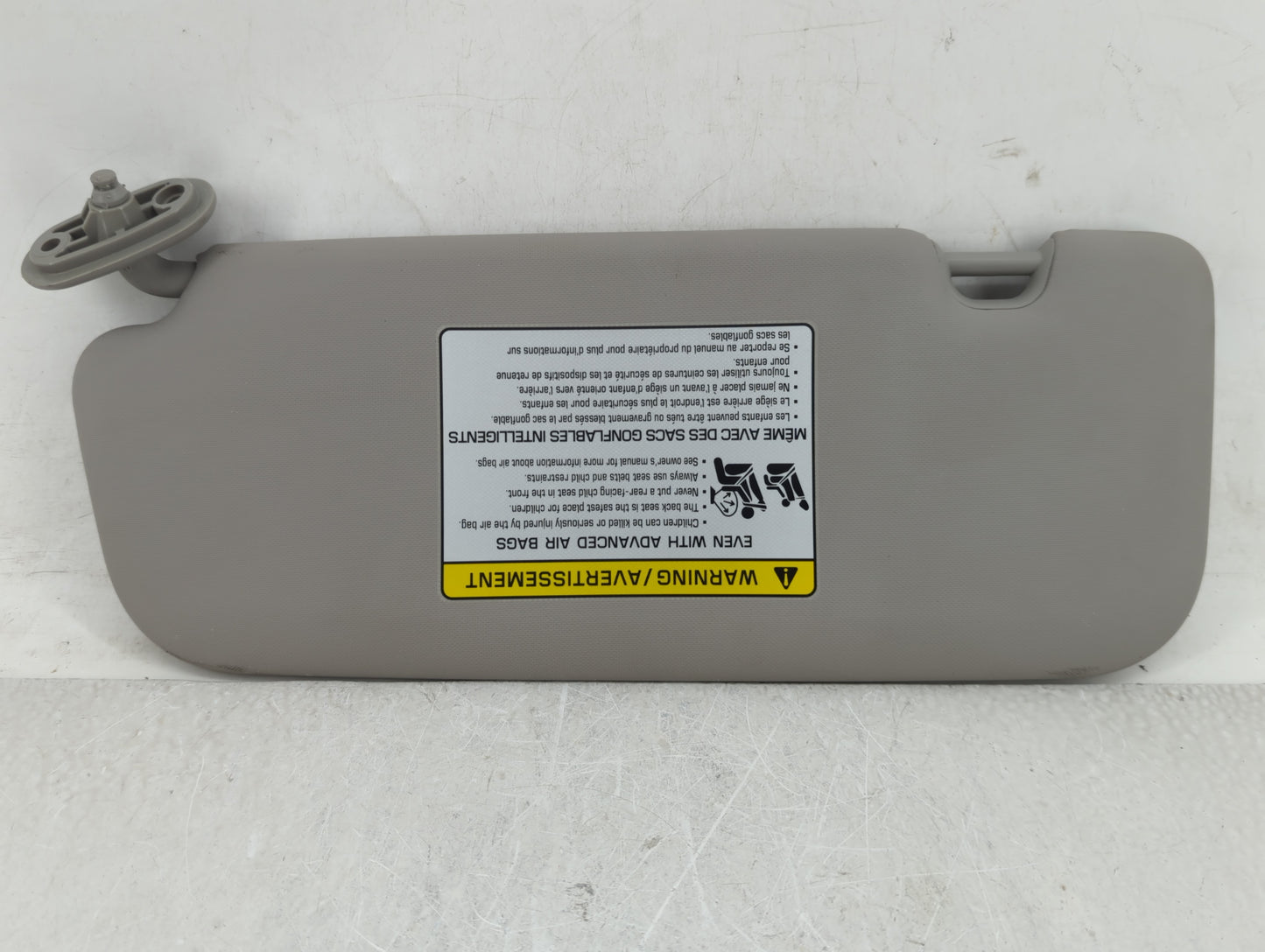 2017-2018 Kia Forte Sun Visor Shade Replacement Passenger Right Mirror Fits Fits 2017 2018 OEM Used Auto Parts - Oemusedauto