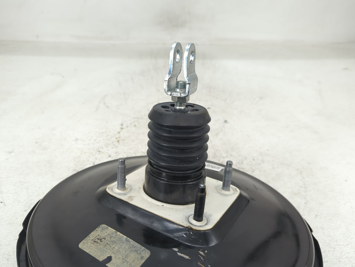 2014-2018 Kia Forte Power Brake Booster Oem 1422988 - Oemusedautoparts1.com