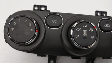 2017-2018 Kia Forte Climate Control Module Temperature AC/Heater Replacement P/N:97250-A7XXX 97250-B0AA0 Fits Fits 2017 2018 OEM Used Auto Parts