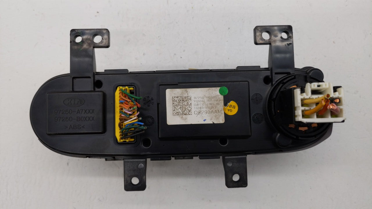 2017-2018 Kia Forte Climate Control Module Temperature AC/Heater Replacement P/N:97250-A7XXX 97250-B0AA0 Fits Fits 2017 2018