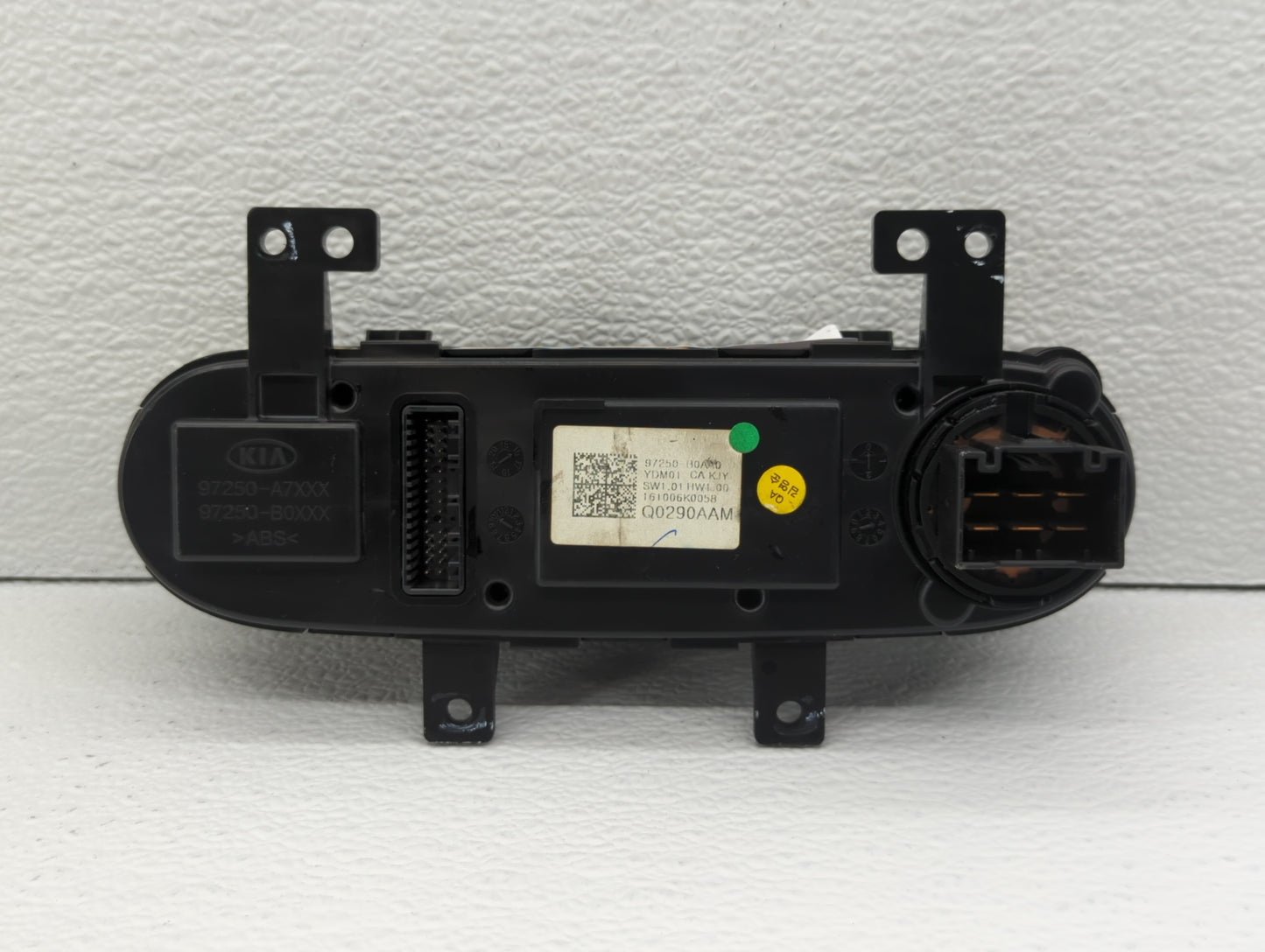 2017-2018 Kia Forte Climate Control Module Temperature AC/Heater Replacement P/N:97250-A7XXX 97250-B0AA0 Fits Fits 2017 2018