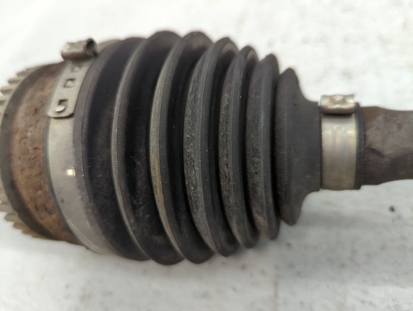 2014-2018 Kia Forte Axle Shaft Front Driver Cv C/v - Oemusedautoparts1.com