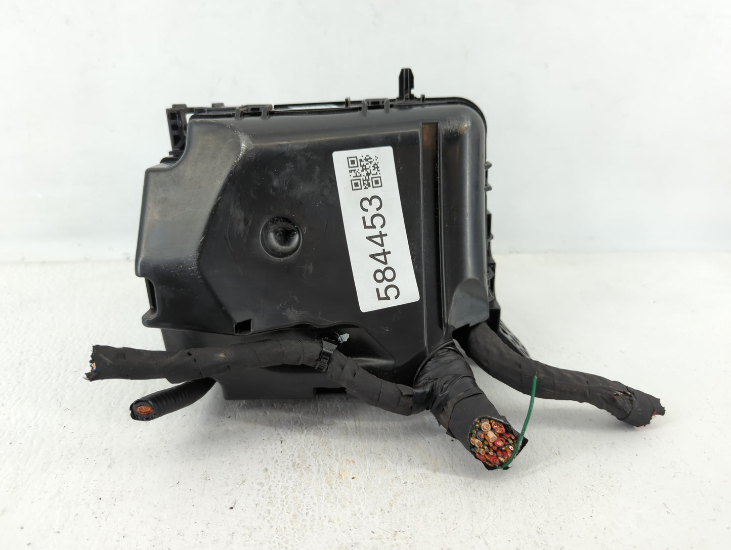 2017-2018 Kia Forte Fusebox Fuse Box Panel Relay Module P/N:18790-01316 18790, P077V070, 91221-B0070 Fits Fits 2017 2018 OEM