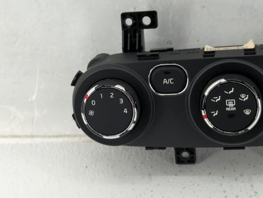 2017-2018 Kia Forte Climate Control Module Temperature AC/Heater Replacement P/N:97250-B0AA0 Fits Fits 2017 2018 OEM Used Auto Parts