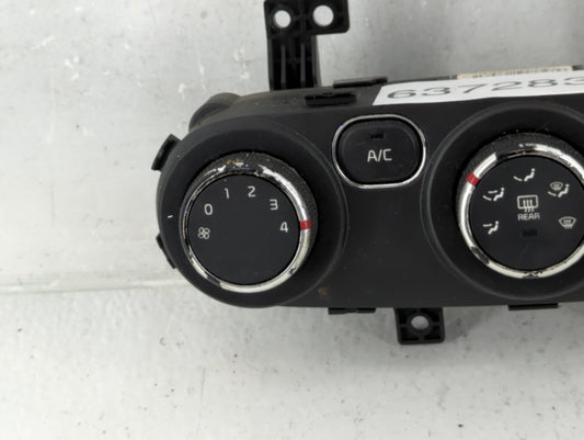2017-2018 Kia Forte Climate Control Module Temperature AC/Heater Replacement P/N:Q0290AAM 97250-B0AA0 Fits Fits 2017 2018 OEM Used Auto Parts