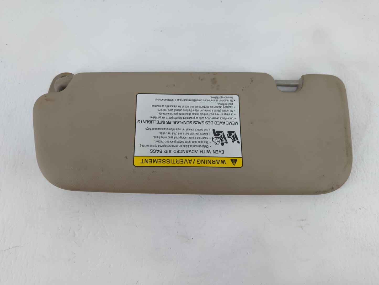 2017-2018 Kia Forte Sun Visor Shade Replacement Passenger Right Mirror Fits Fits 2017 2018 OEM Used Auto Parts - Oemusedauto