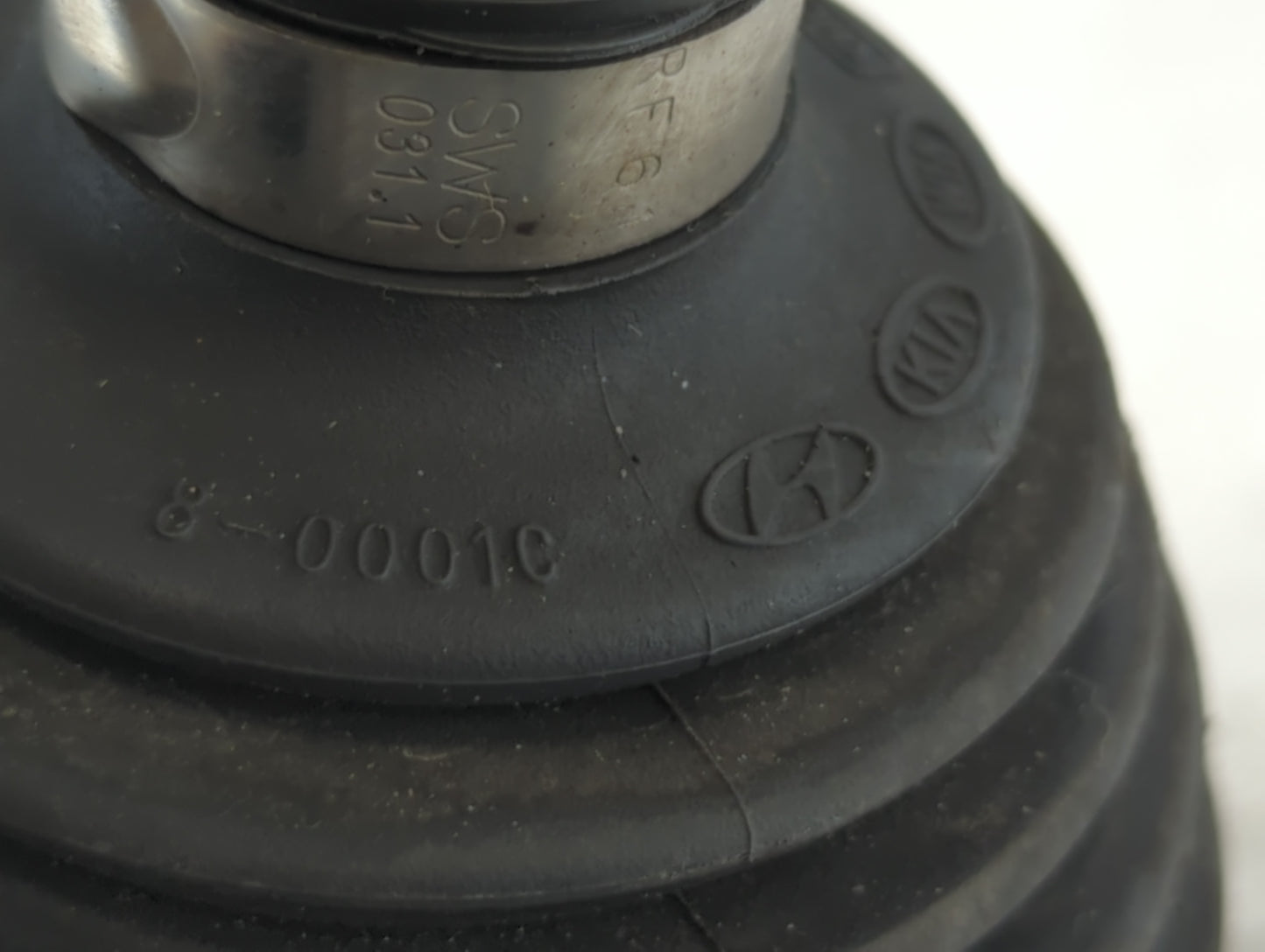 2014-2018 Kia Forte Axle Shaft Front Driver Cv C/v - Oemusedautoparts1.com