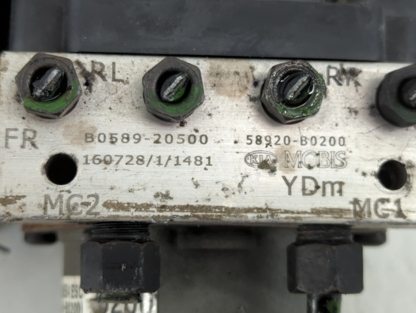 2017-2018 Kia Forte ABS Pump Control Module Replacement P/N:58920-B0200 B0589-20500 Fits Fits 2017 2018 OEM Used Auto Parts