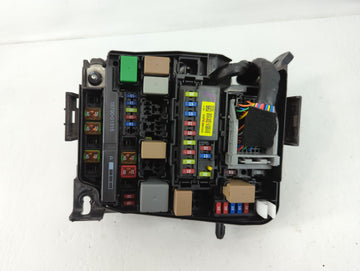 2017-2018 Kia Forte Fusebox Fuse Box Panel Relay Module P/N:91950-A7760 Fits Fits 2017 2018 OEM Used Auto Parts