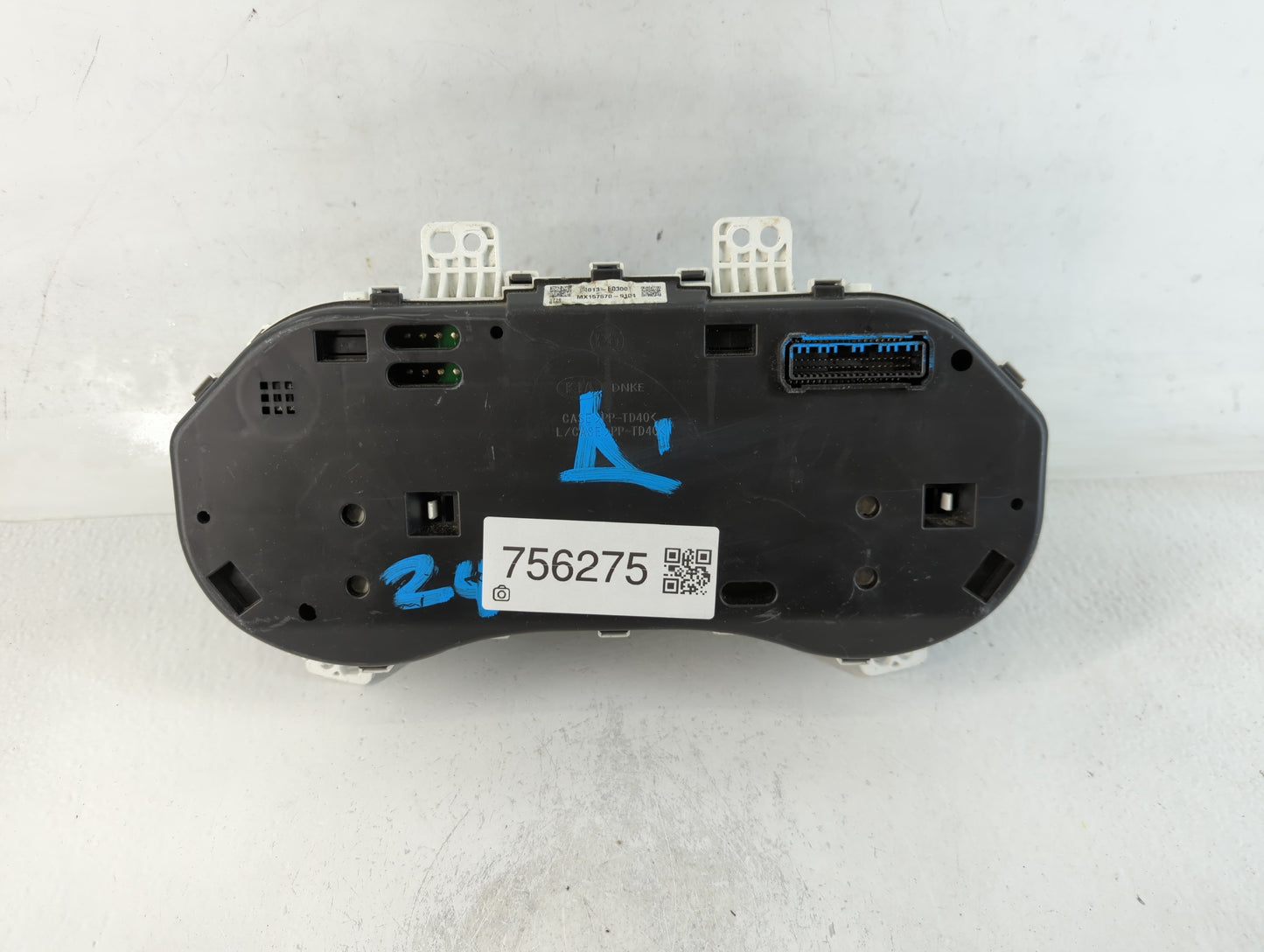 2017-2018 Kia Forte Instrument Cluster Speedometer Gauges P/N:MX157570-9104 94013-B0300 Fits Fits 2017 2018 OEM Used Auto Pa