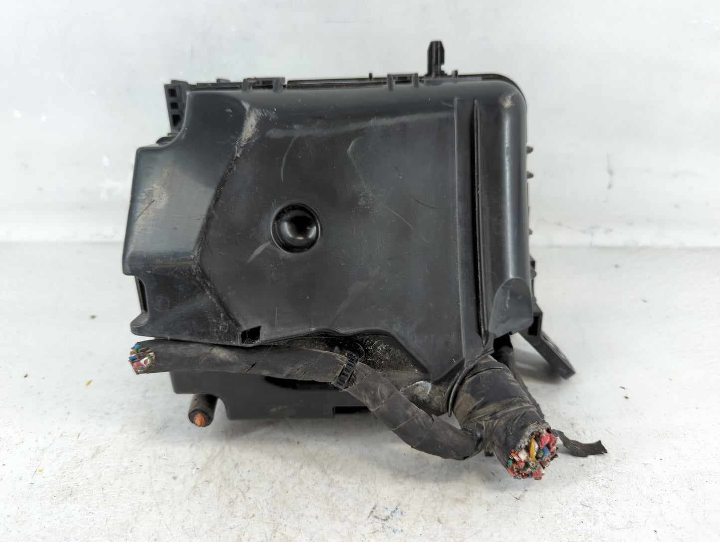 2017-2018 Kia Forte Fusebox Fuse Box Panel Relay Module P/N:91753 A7300 Fits Fits 2017 2018 OEM Used Auto Parts - Oemusedaut