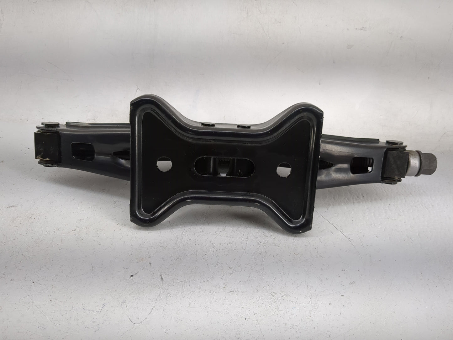 2017 Kia Optima Spare Scissor Car Jack Black - Oemusedautoparts1.com