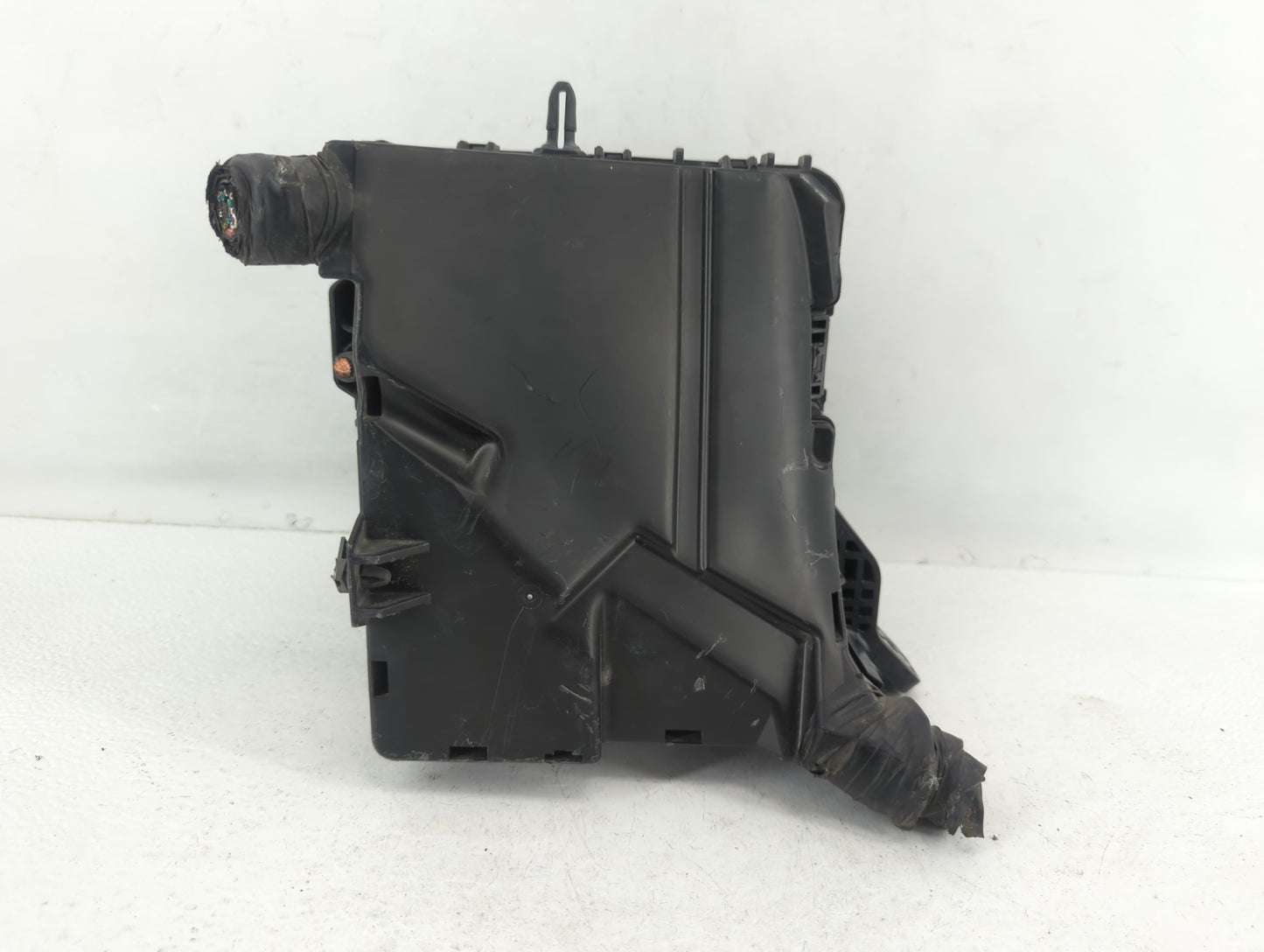 2016-2019 Kia Optima Fusebox Fuse Box Panel Relay Module P/N:91950-D5822 Fits Fits 2016 2017 2018 2019 OEM Used Auto Parts -